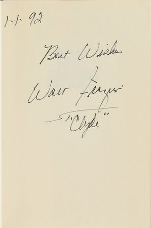 Lot #1020  NY Knicks - Image 3