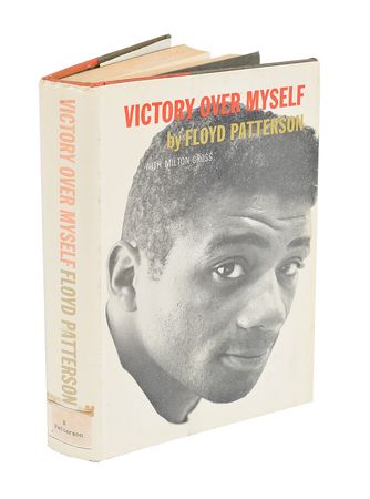 Lot #1030 Floyd Patterson Signed Photograph - Image 3