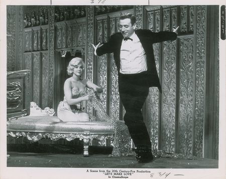 Lot #977 Marilyn Monroe and Yves Montand - Image 1