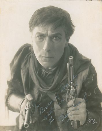 Lot #930 William S. Hart Signed Photographs - Image 1