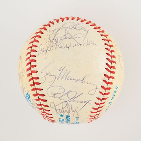 Lot #1133  NY Yankees: 1982 - Image 4