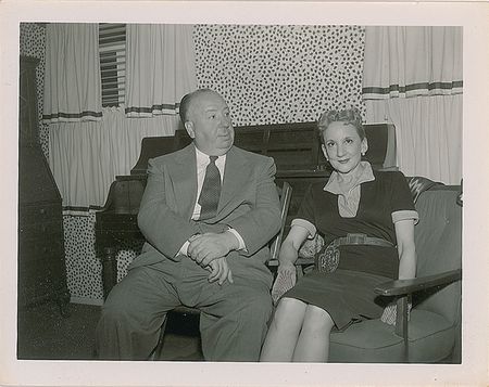 Lot #825 Alfred Hitchcock: Boldly signed portrait of Hollywood's master of suspense - Image 2