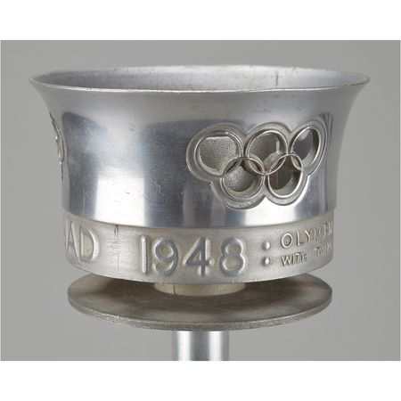 Lot #3048  London 1948 Summer Olympics Torch - Image 4