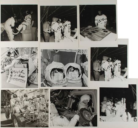 Lot #2266  Apollo Original Vintage NASA Photography Collection - Image 3