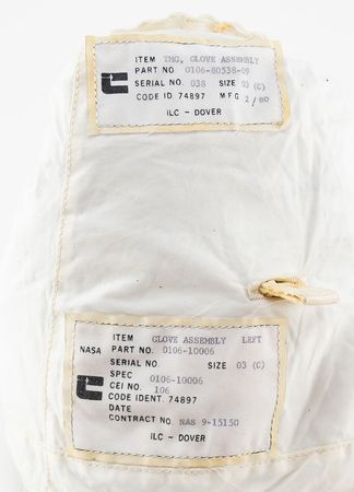 Lot #2305  Space Shuttle 1000 Series EVA Glove TMG - Image 3