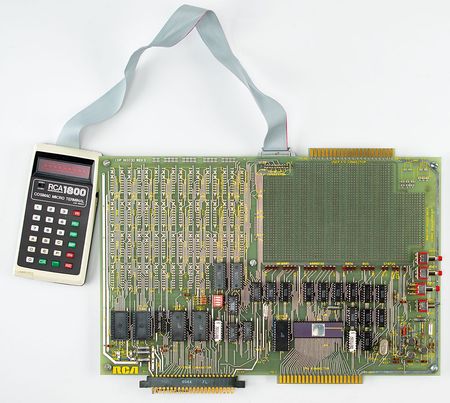 Lot #2132  RCA 1800 COSMAC Microprocessor - Image 1