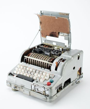 Lot #2126  Russian Fialka M-125 Cipher Machine - Image 7