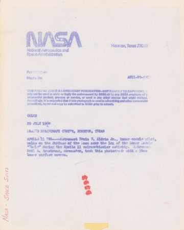 Lot #2229  Apollo 11 Original Vintage NASA and Press Photograph Archive - Image 7
