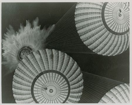 Lot #2208  Apollo Program and Space Shuttle Original Vintage NASA and Press Photograph Archive - Image 9