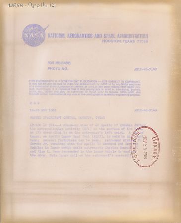 Lot #2208  Apollo Program and Space Shuttle Original Vintage NASA and Press Photograph Archive - Image 17