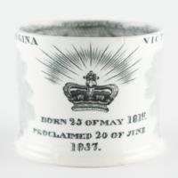 Lot #337  Queen Victoria - Image 3