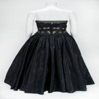 Lot #842 Jennifer Lopez: Worn on stage by J. Lo at the 1999 Oscars - Image 2