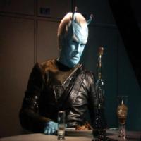 Lot #1240 Star Trek: STE Shran’s Andorian Ale Toast Set from 'Babel One' Prop - Image 6
