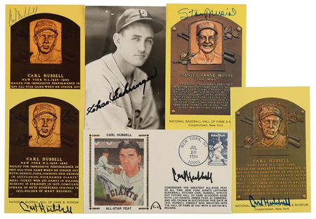 Lot #769  Baseball Hall of Famers - Image 1