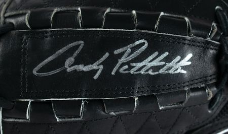 Lot #4087 Andy Pettitte Game-Used Glove - Image 2