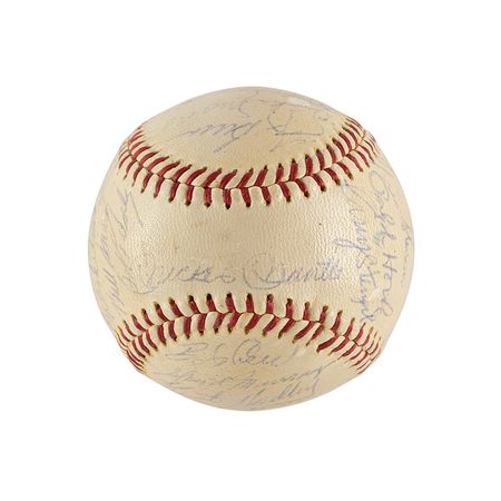 Lot #4080  New York Yankees 1960 Team-Signed Baseball - Image 1