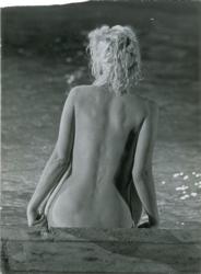 Lot #1094 Marilyn Monroe Photograph - Image 1