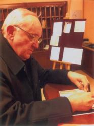 Lot #356 Pope Francis Signed Photograph - Image 2