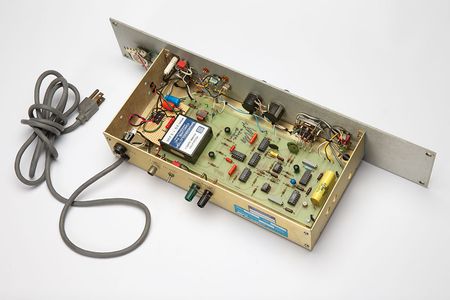Lot #353 W-P Instruments Window Discriminator - Image 5