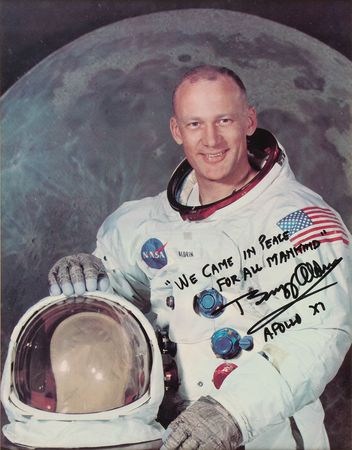 Lot #401 Buzz Aldrin Signed Photograph - Image 1
