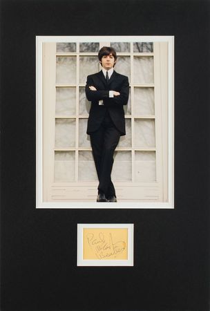 Lot #641 Beatles: Paul McCartney Signature - Image 1