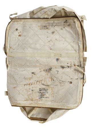 Lot #4093  Apollo CM Storage Pouch Camera Equipment/APK - Image 1