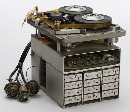 Lot #4546  Kinelogic Satellite Analog/Digital Flight Recorder - Image 2