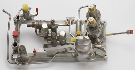 Lot #4550  Satellite Helium Regulator Assembly - Image 1