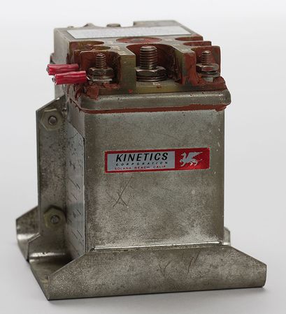 Lot #4087  Apollo Block II Overcurrent Sensor and Relay - Image 1