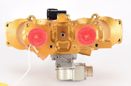 Lot #4548  Pair of BP Cavituri Valves with Gold Plating - Image 8