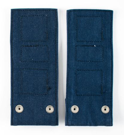 Lot #4440  Space Shuttle Sleeping Bag Pallet Clip - Image 3