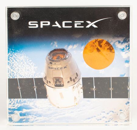 Lot #4513  SpaceX Dragon CRS-3 Flown MLI Foil Employee Presentation - Image 2