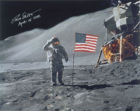 Lot #4295 Dave Scott Signed Photograph - Image 1