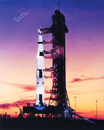 Lot #4139 Frank Borman Signed Photograph - Image 1