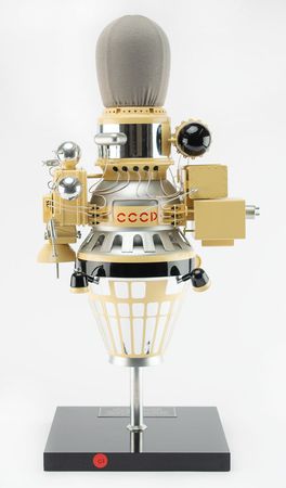 Lot #4493  Luna 9 Model - Image 2