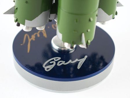 Lot #4495  Soyuz Rocket Model Signed by Yuri Malenchenko and Sergei Zalyotin - Image 3