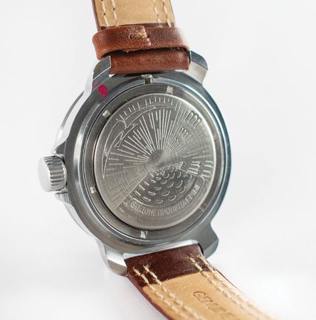 Lot #4466  Expedition 9 Flown Space Forces Watch - Image 3