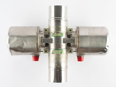 Lot #4099  Apollo CSM Nitrogen Tetroxide Valve Assembly - Image 2