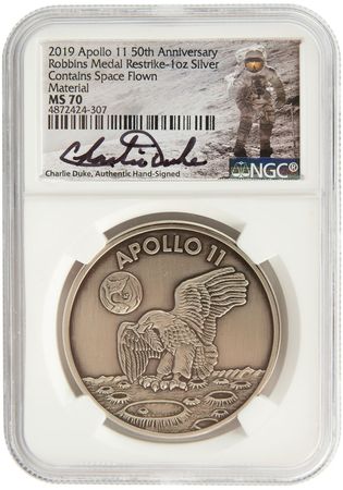 Lot #4204  Apollo 11 Robbins Medal Restrike Signed by Charlie Duke - Image 1