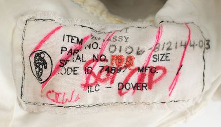 Lot #4420  Space Shuttle Phase VI Glove TMG - Image 3