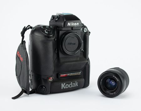 Lot #4418  Space Shuttle Nikon F5/Kodak DCS 760C Camera - Image 1