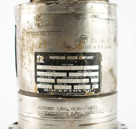 Lot #4075  Apollo Command Module SE-8 Rocket Engine - Image 5