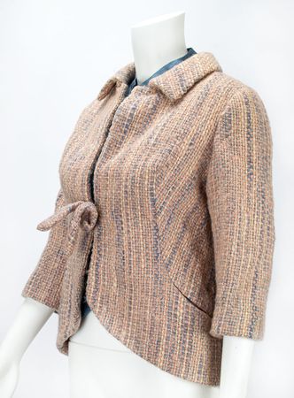 Lot #14 Jacqueline Kennedy Outfit Made by Oleg Cassini: Custom-made for Jackie by Oleg Cassini in late 1963 - Image 10