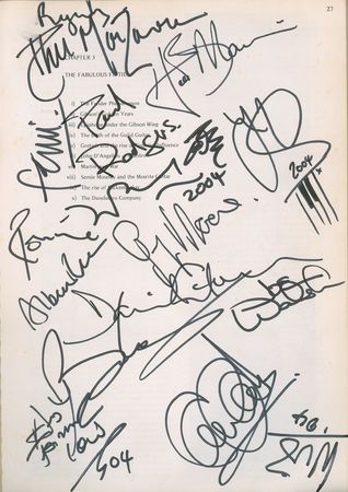 Lot #886 Guitarists Book - Image 2