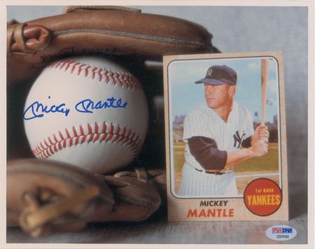Lot #1100 Mickey Mantle Signed Photograph - Image 1