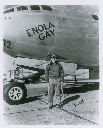 Lot #354 Enola Gay: Beser and Jeppson Signed Photographs - Image 1