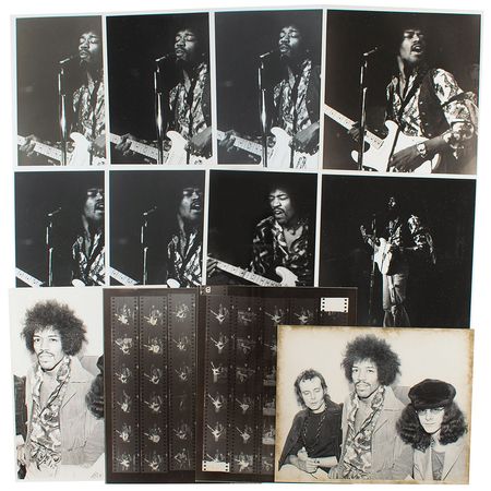 Lot #5069 Jimi Hendrix and the Experience (12)