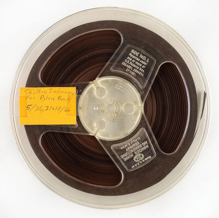 Lot #5024  1966 Tony Glover interview tape on Bob