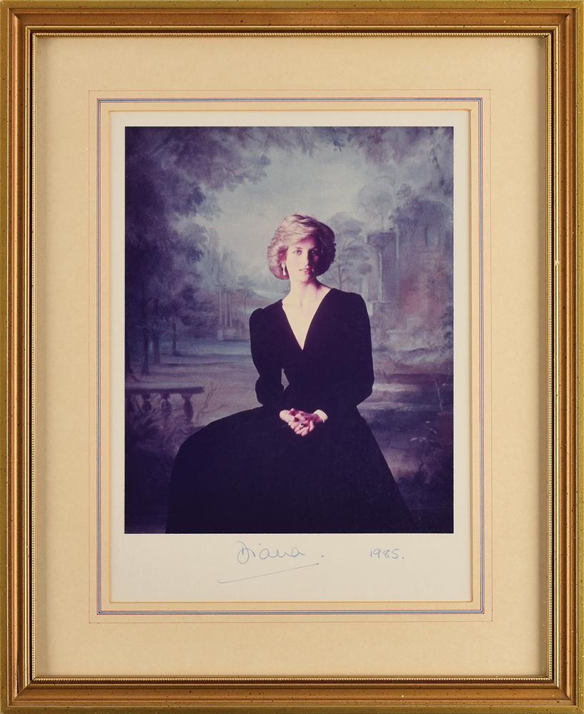 Lot 272 Princess Diana: Lovely portrait of Diana with original signing pen