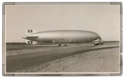 Lot #375 Hindenburg Disaster: Huge silver swatch of the Hindenburg, with archive of first generation eyewitness photos - Image 7